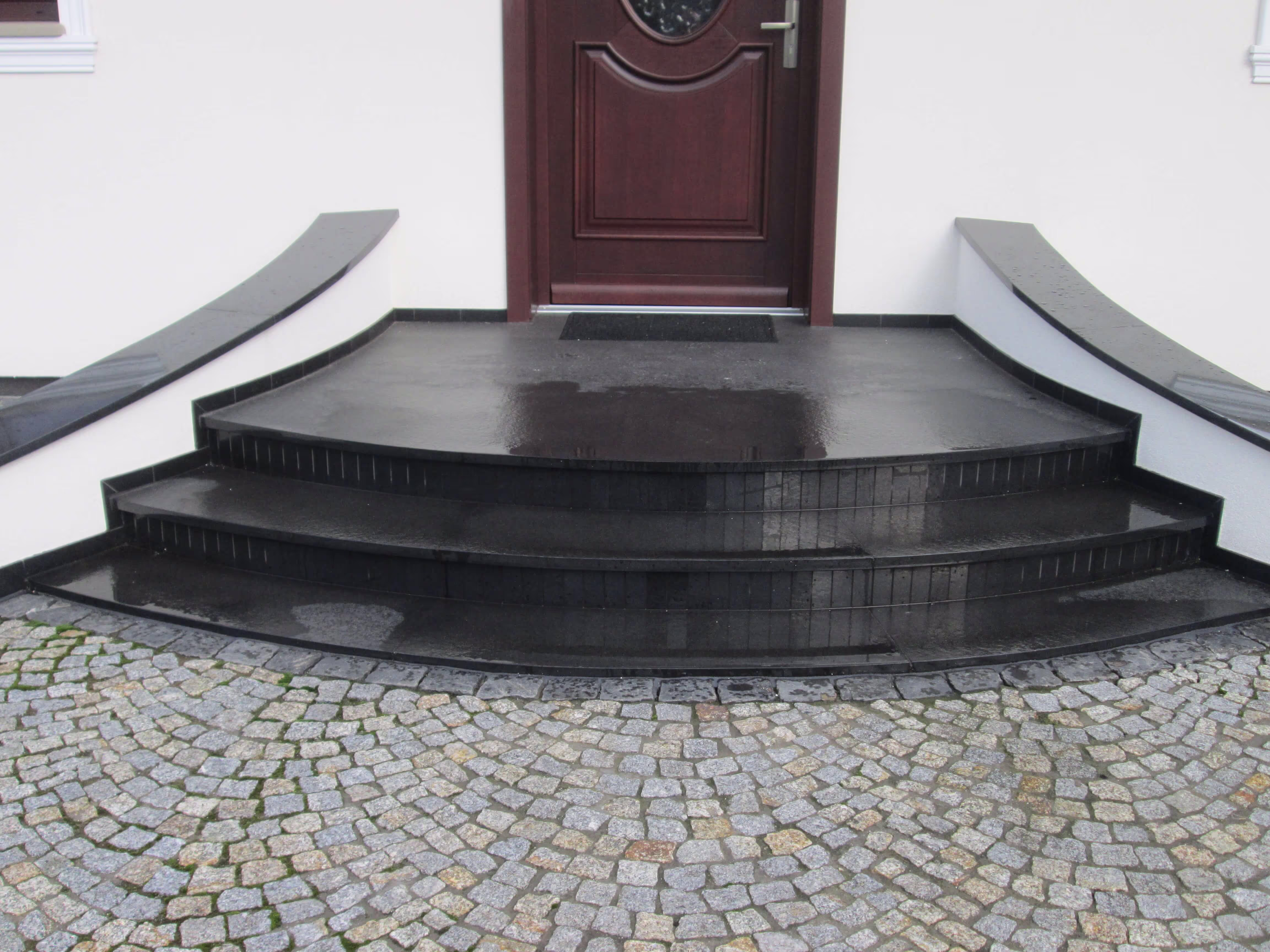 wykonany projekt schodów przez firmę Menżyk